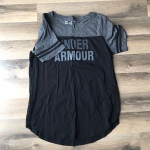 Black and grey T-shirt excellent condition